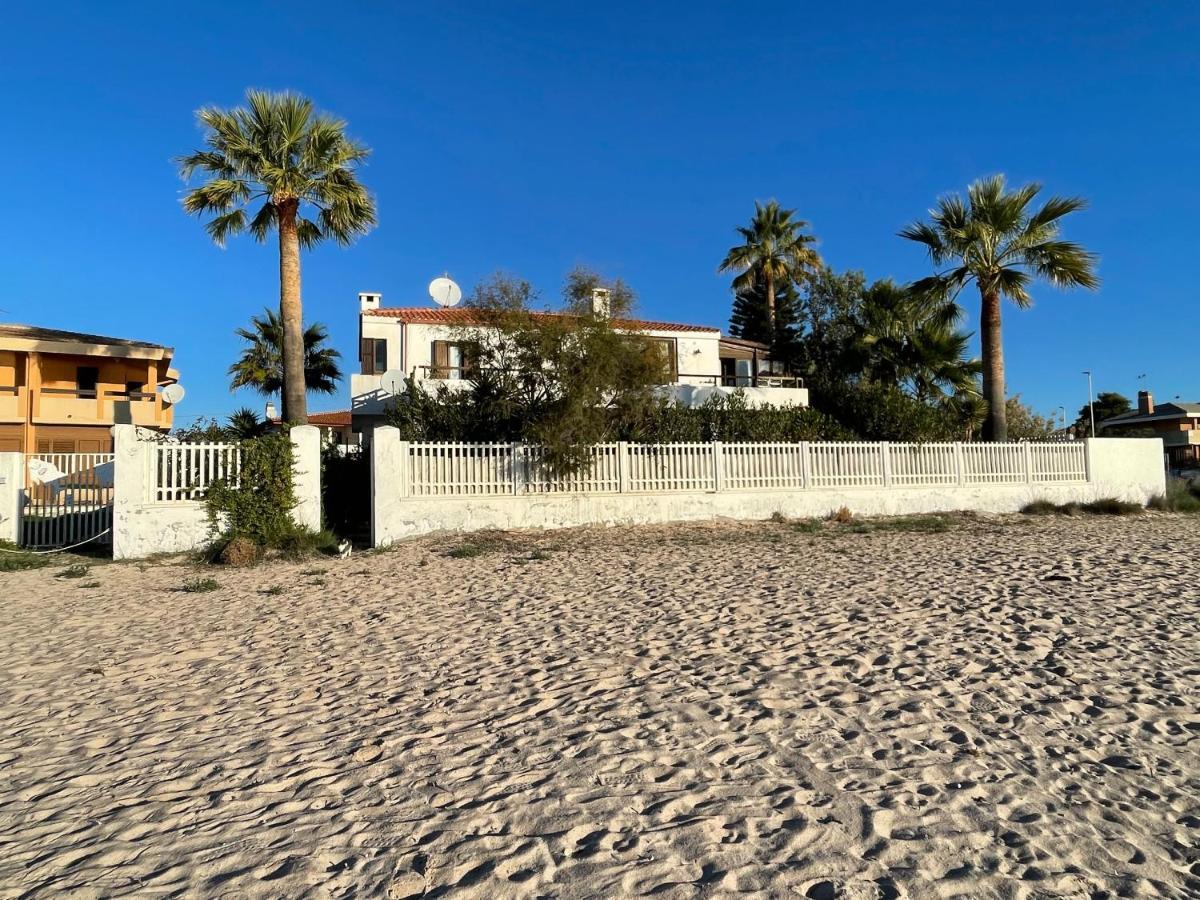 Villa By The Beach Sant'Andrea  Exterior photo